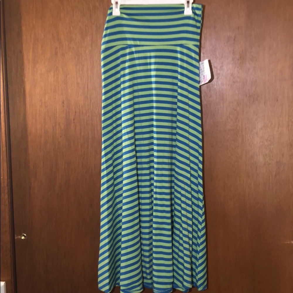 BNWT Lularoe maxi skirt.